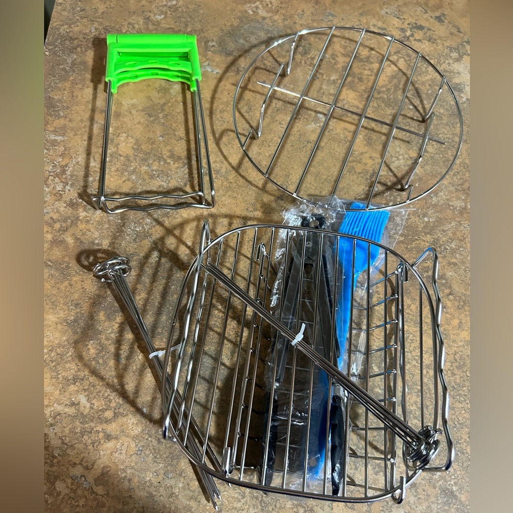 FDA Air Fryer Pan Accessories - Picture 3 of 4
